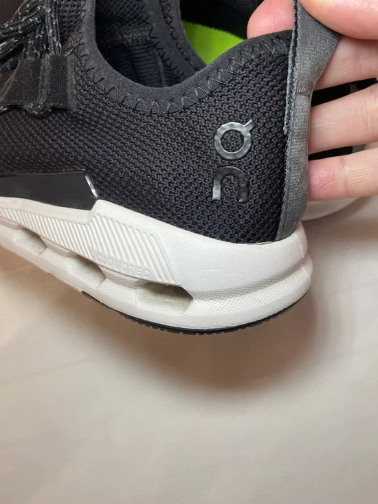 On Cloudeasy sneakers running shoes women’s size 7.5 - Picture 7 of 16